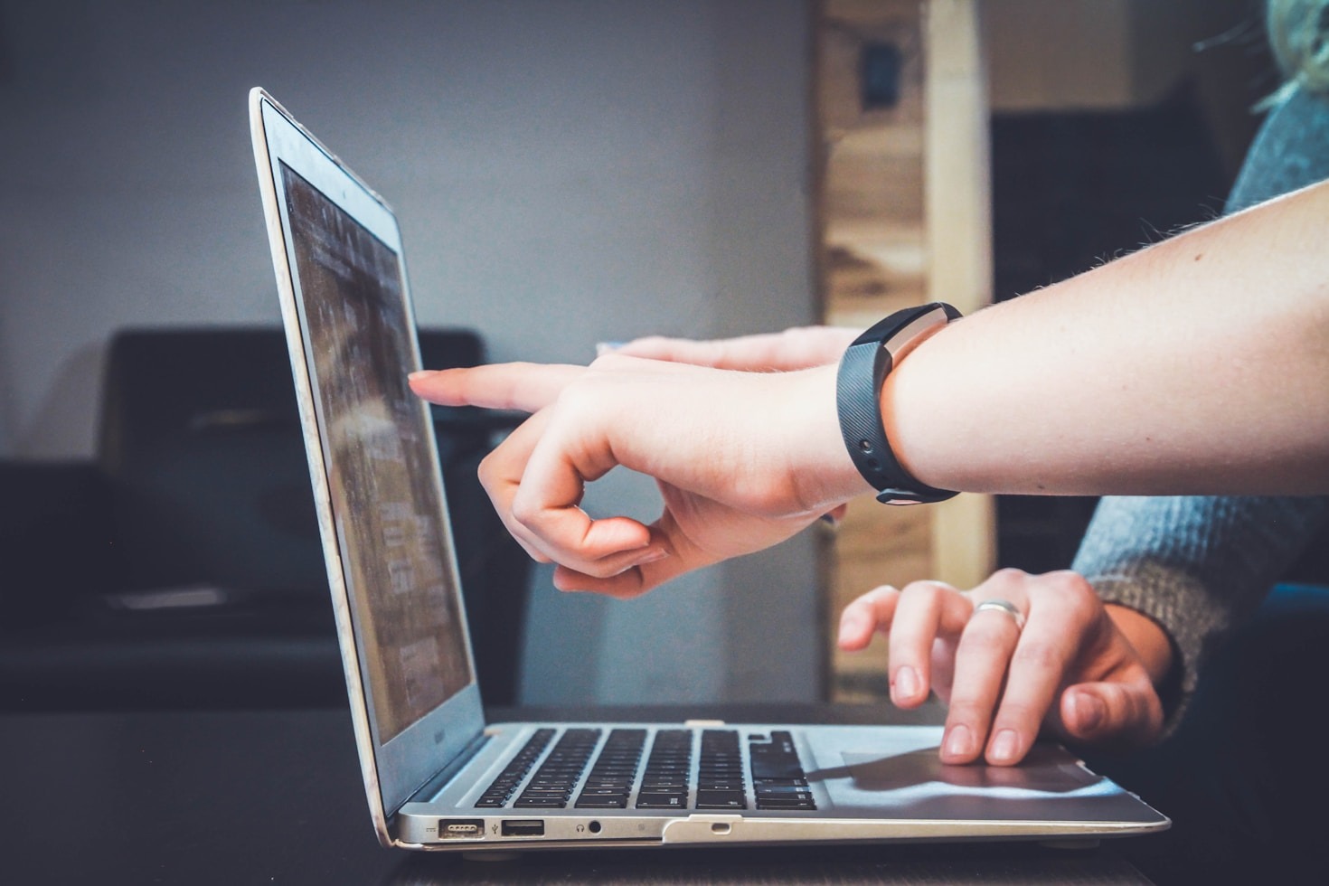 How to Stay Ahead in the Digital Age